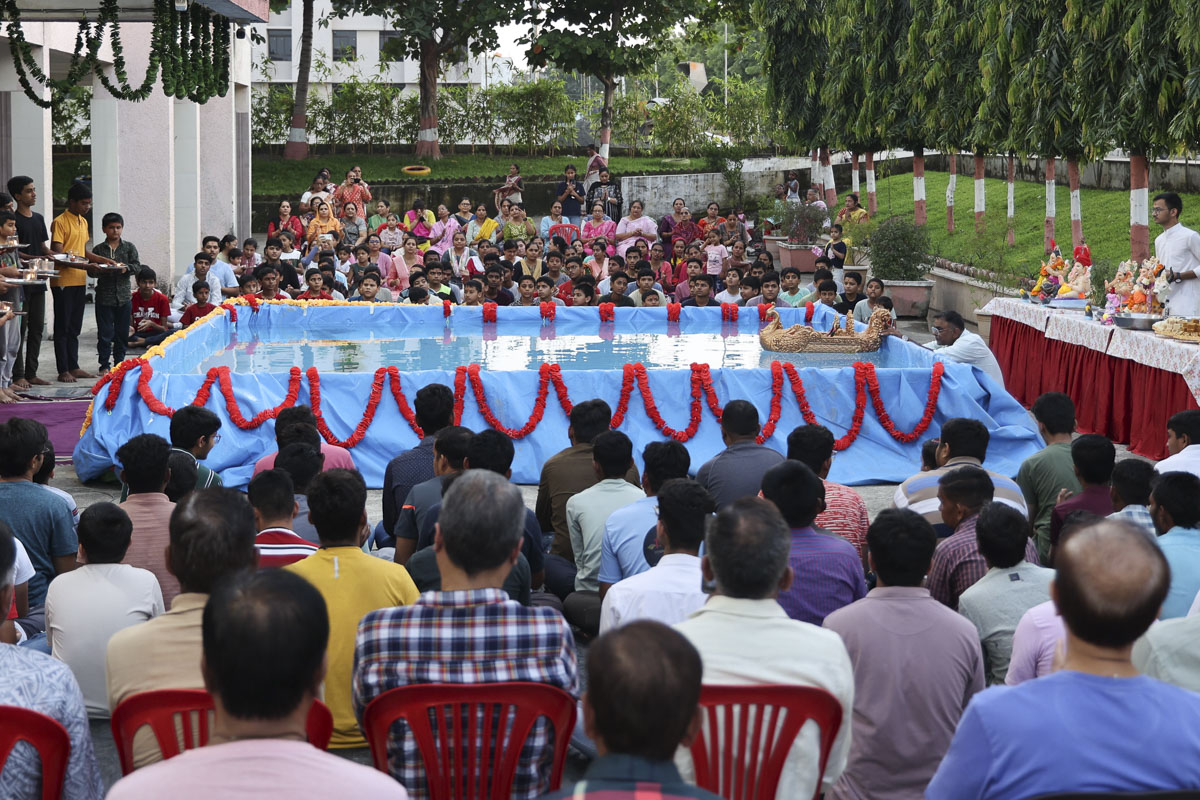 Jal Jhilani Ekadashi Celebration