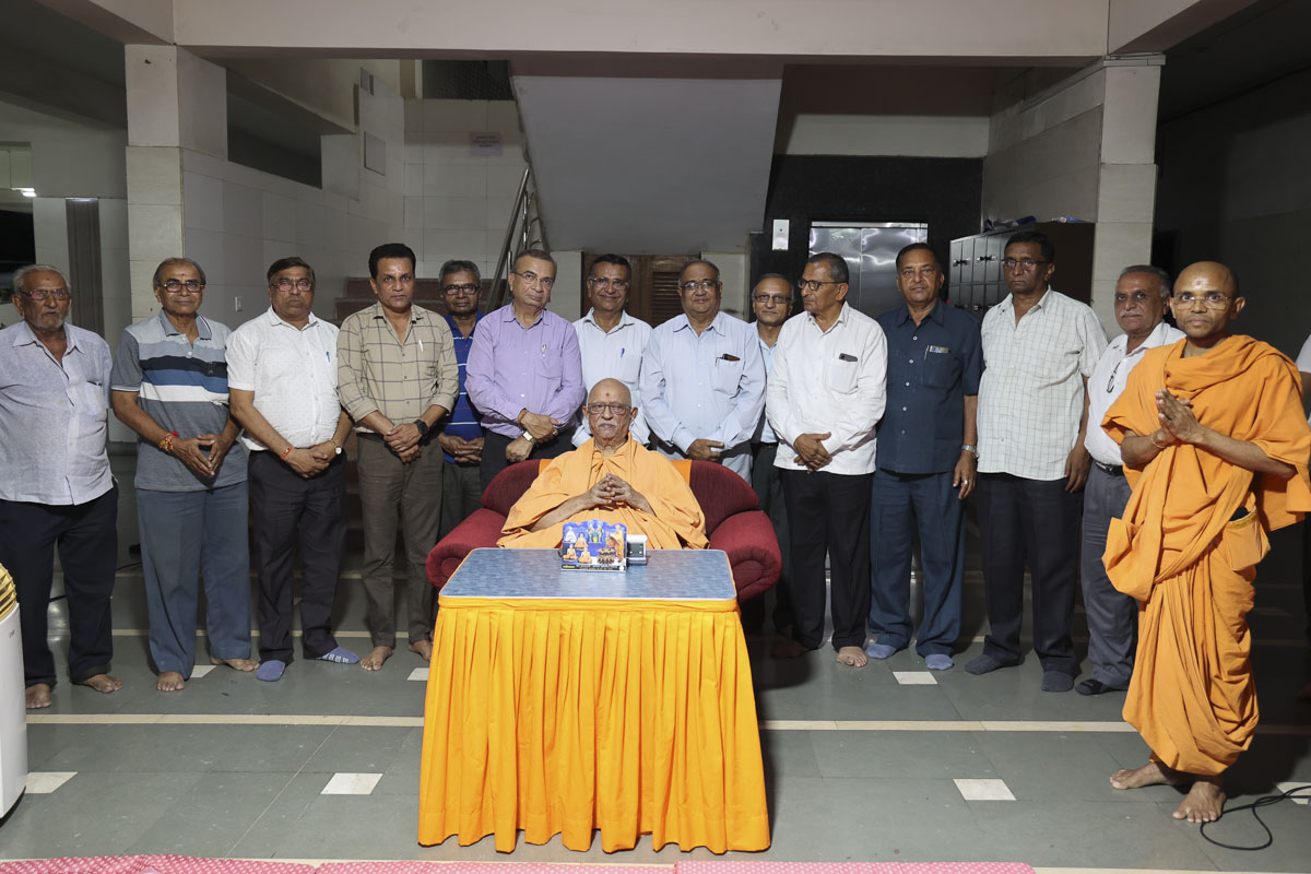 Meeting With Gujarati Samaj