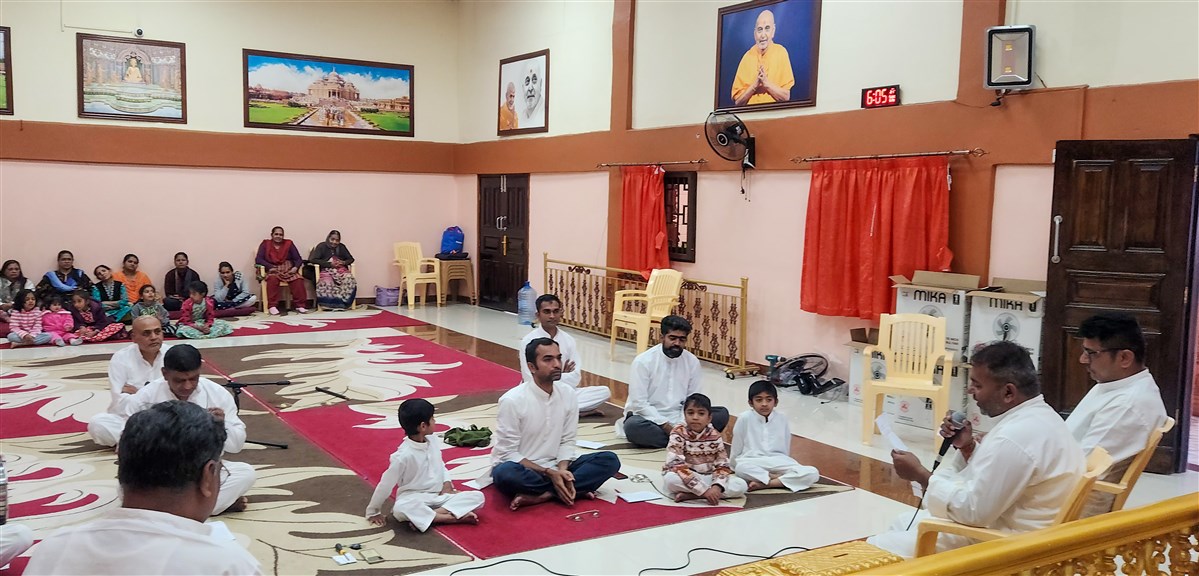 Mahant Swami Maharaj's 91st Janma Jayanti Mahotsav, Bomet