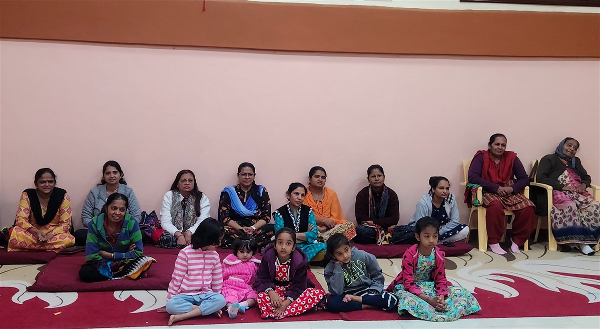 Mahant Swami Maharaj's 91st Janma Jayanti Mahotsav, Bomet