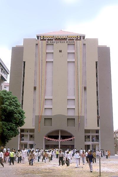 Chhatralay (student's hostel), Surat