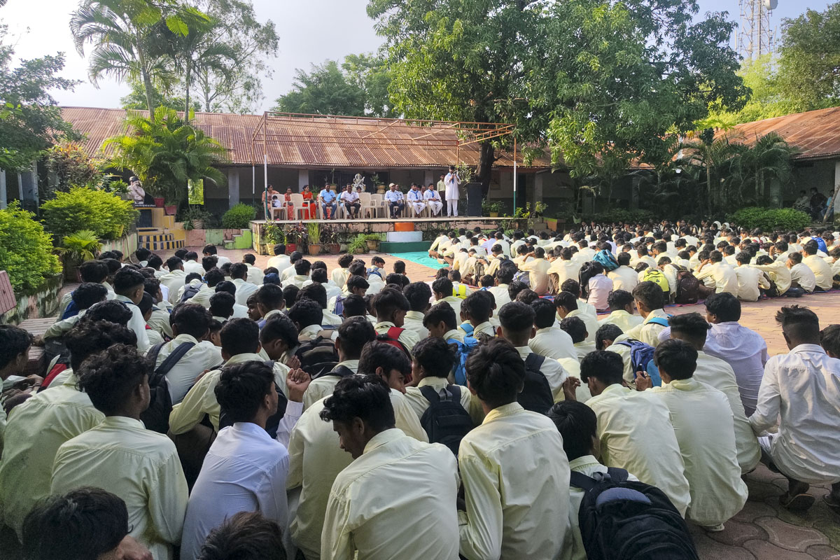 School Sabha - Yuvak Antar Jagruti Parva 2024