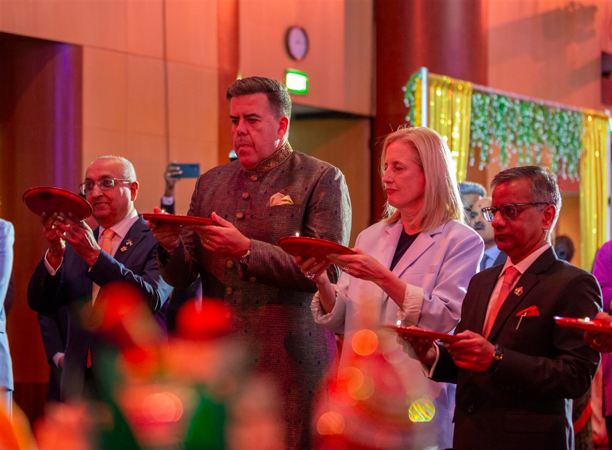 BAPS Australia celebrates Diwali in the heart of parliament: A celebration of Culture and Unity