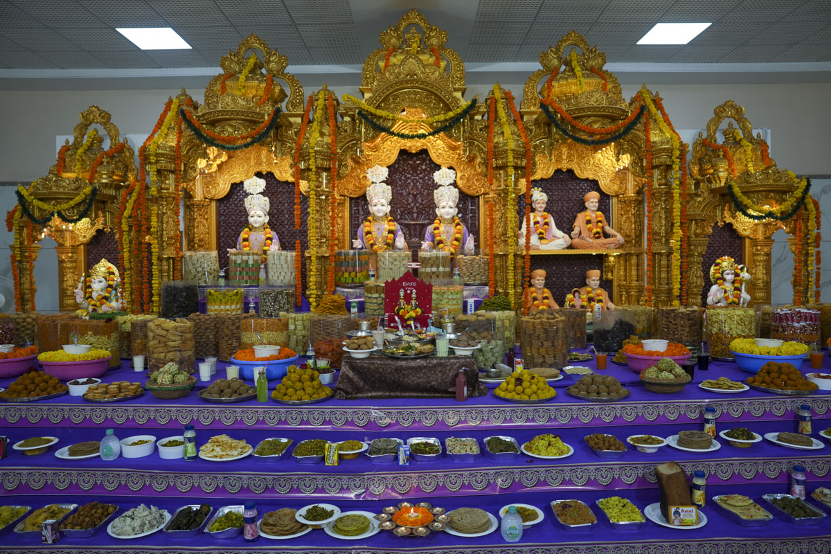 Diwali & Annakut Celebrations 2024, Vyara