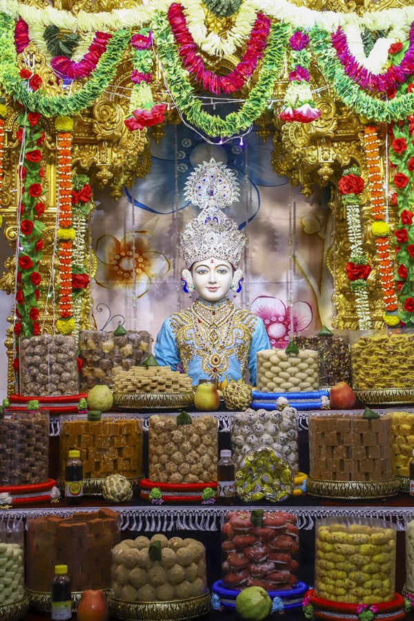 Diwali & Annakut Celebrations 2024, Varachha, Surat