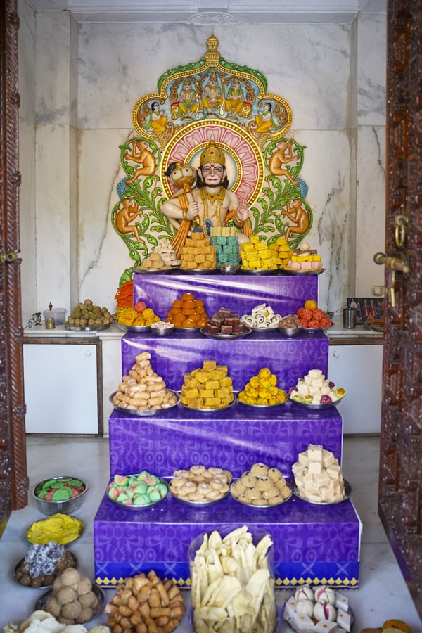 Diwali & Annakut Celebrations 2024, Mahelav