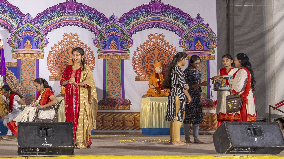 Mahila Din - Manav Utkarsh Mahotsav, Nagpur