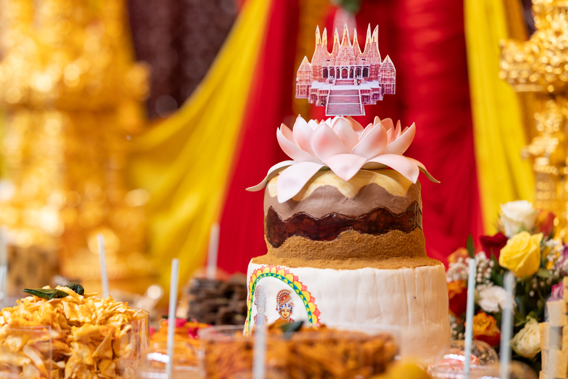 Annakut offered to Thakorji