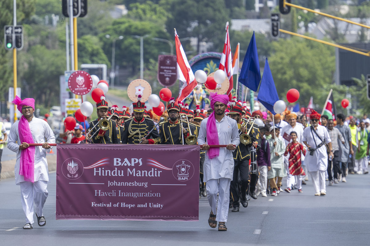Nagar yatra through the streets of Johannesburg