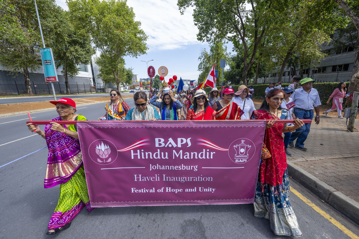 Nagar yatra through the streets of Johannesburg