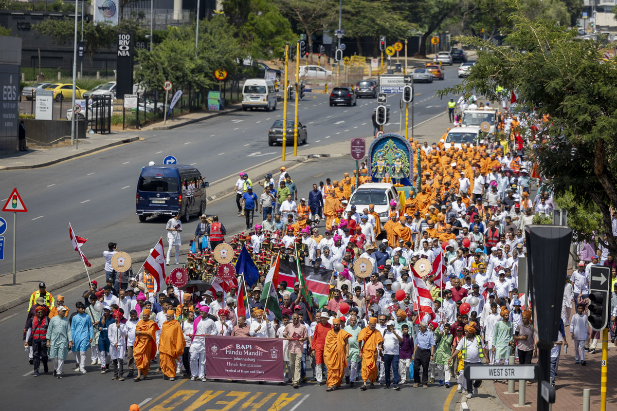 Nagar yatra through the streets of Johannesburg