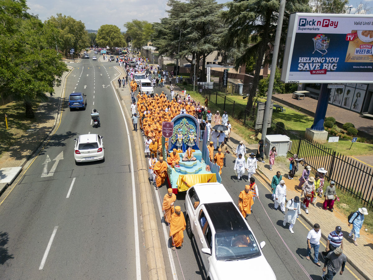 Nagar yatra through the streets of Johannesburg