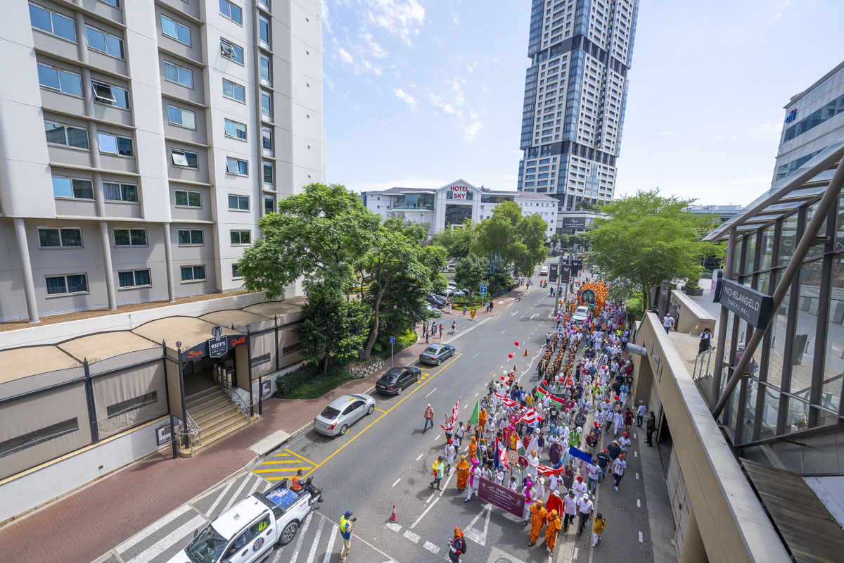 Nagar yatra through the streets of Johannesburg