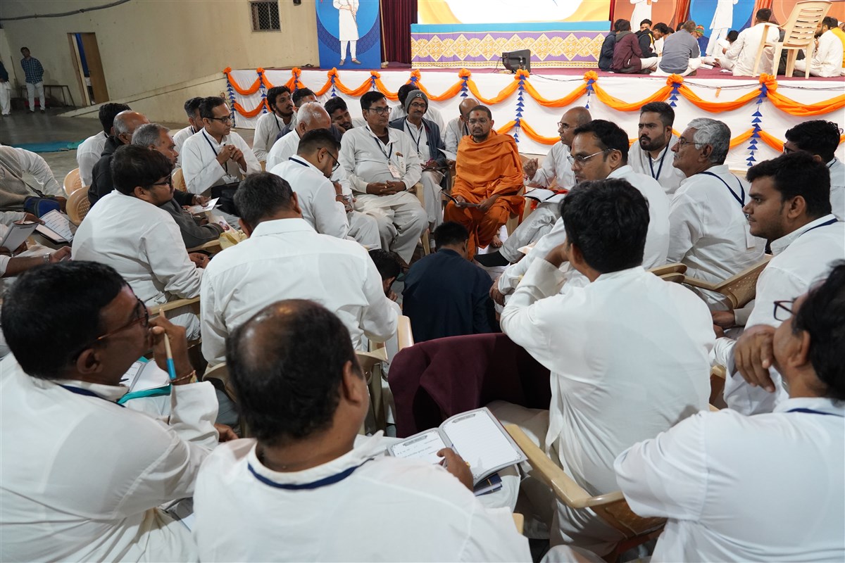 Bal Karyakar Shibirs: Mama Kartavyam, India