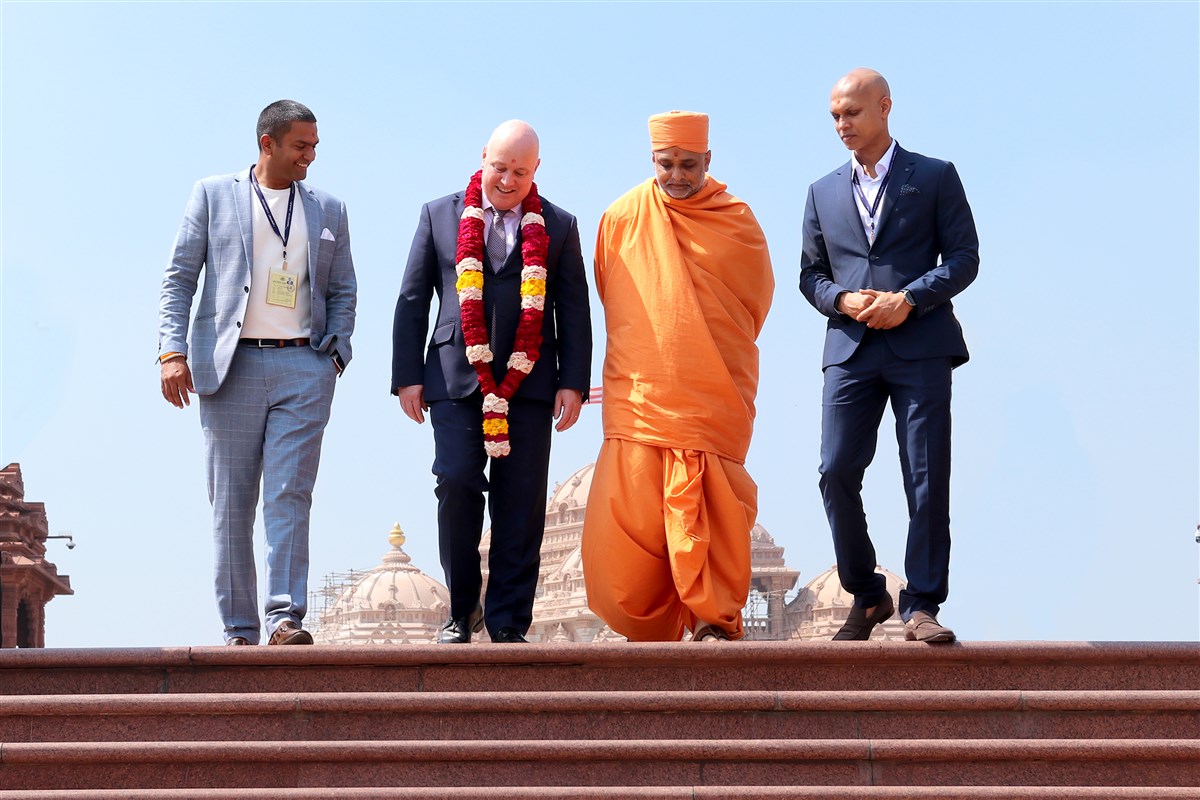 New Zealand Prime Minister Christopher Luxon departs from Swaminarayan Akshardham