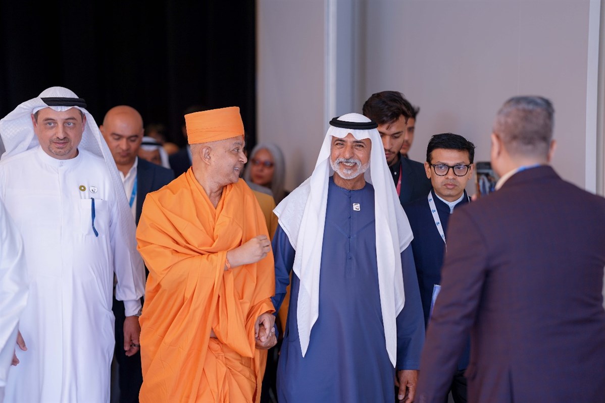 Swami Brahmaviharidas with HE Sheikh Nahayan Mabarak Al Nahyan, Minister of Tolerance and Co-existence at the Global Justice, Love, and Peace Summit in Dubai