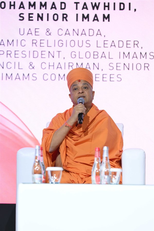 Swami Brahmaviharidas affirmed that religions can coexist and cultures can create cohesion