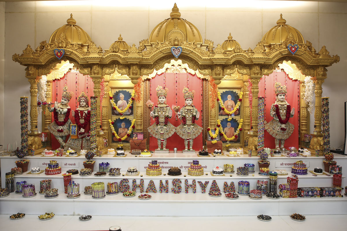 Annakut at Hari Mandir