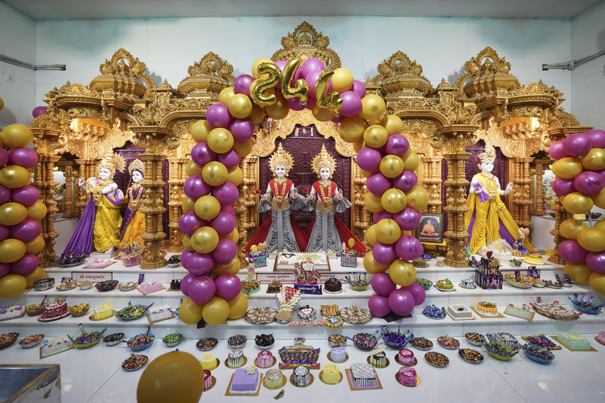 Annakut at Hari Mandir