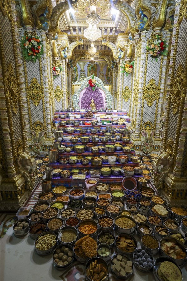 Annakut at Atladara Mandir