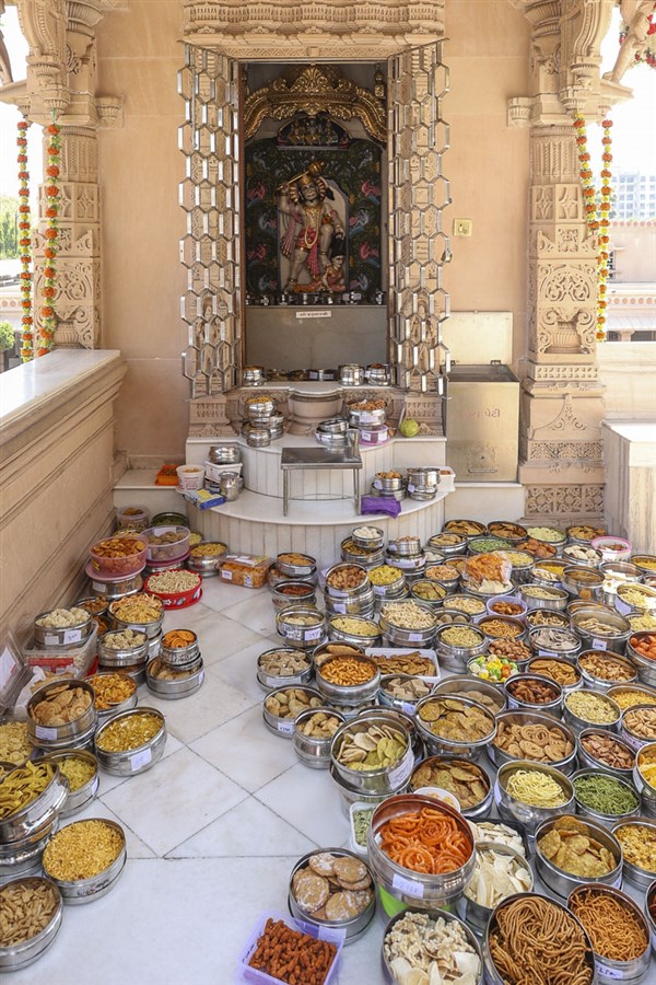 Annakut at Atladara Mandir