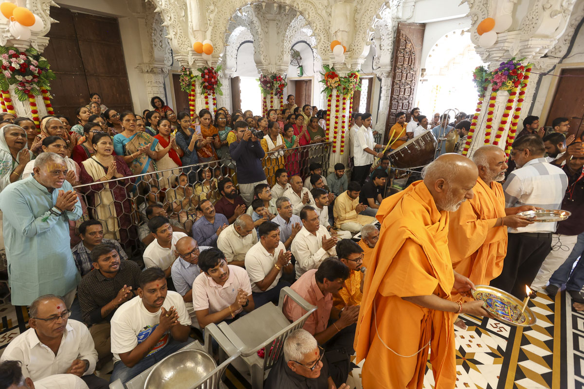 Annakut at Atladara Mandir