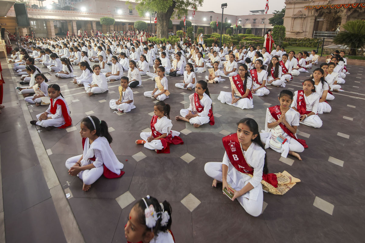 Satsang Diksha Abhivadan