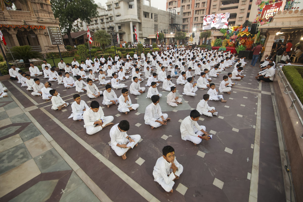 Satsang Diksha Abhivadan
