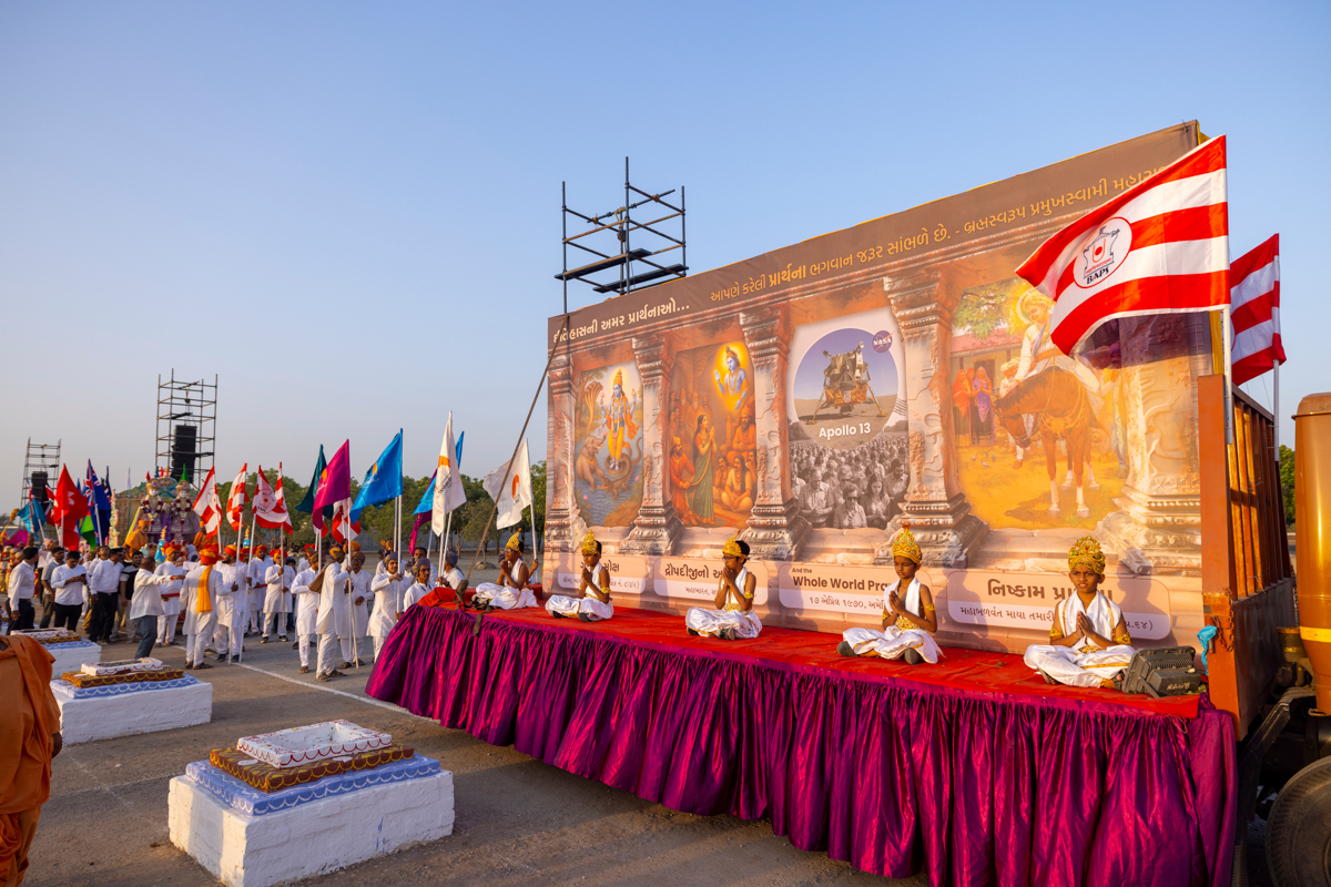 Nagar Yatra in the Akshardham campus