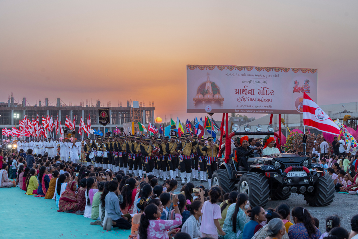 Nagar Yatra in the Akshardham campus