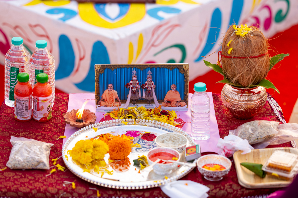 Puja dish for the Shri Swaminarayan Mahayag