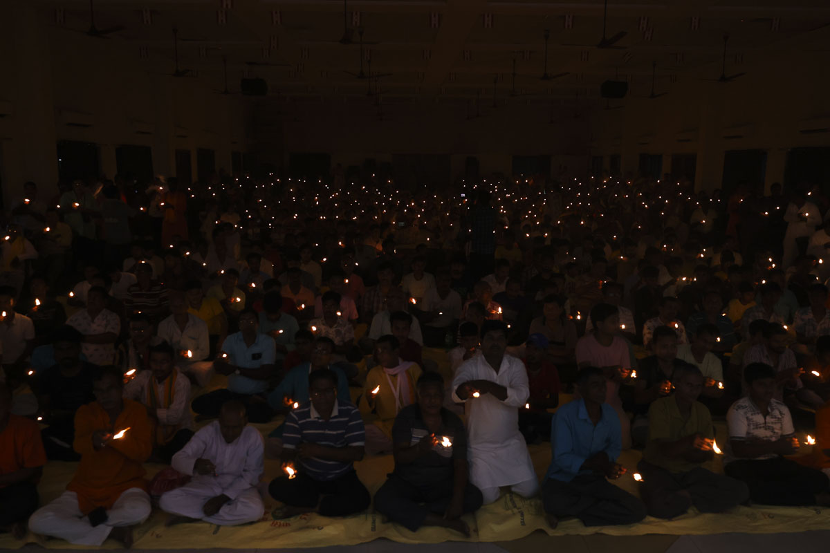 Ghare Ghare Satsang Diksha Homatmak Yagna, Kolkata
