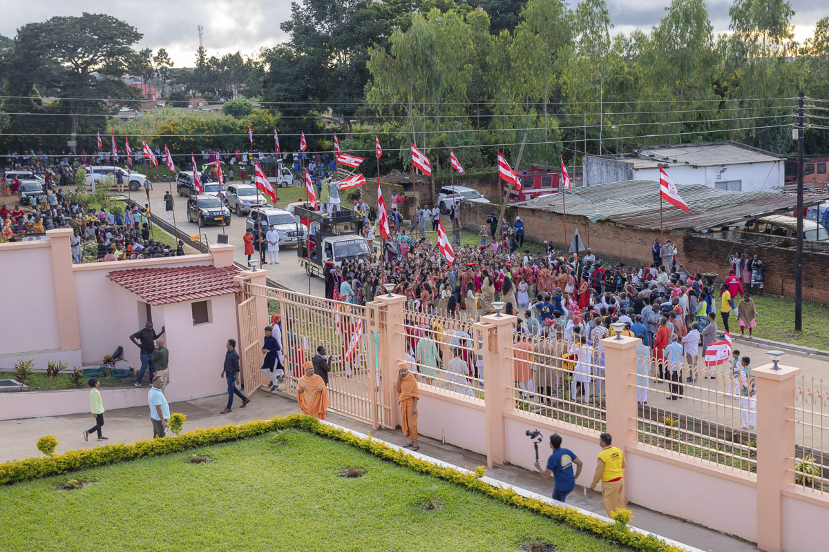Nagar yatra through the streets of Mzuzu