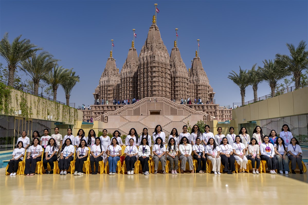 Kishoris and Kishori Karyakars from across the GCC