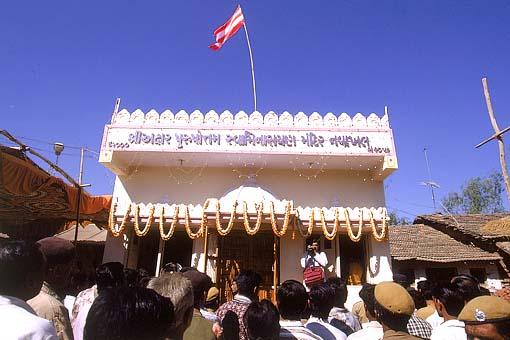   The newly consecrated Shree Swaminarayan Mandir 