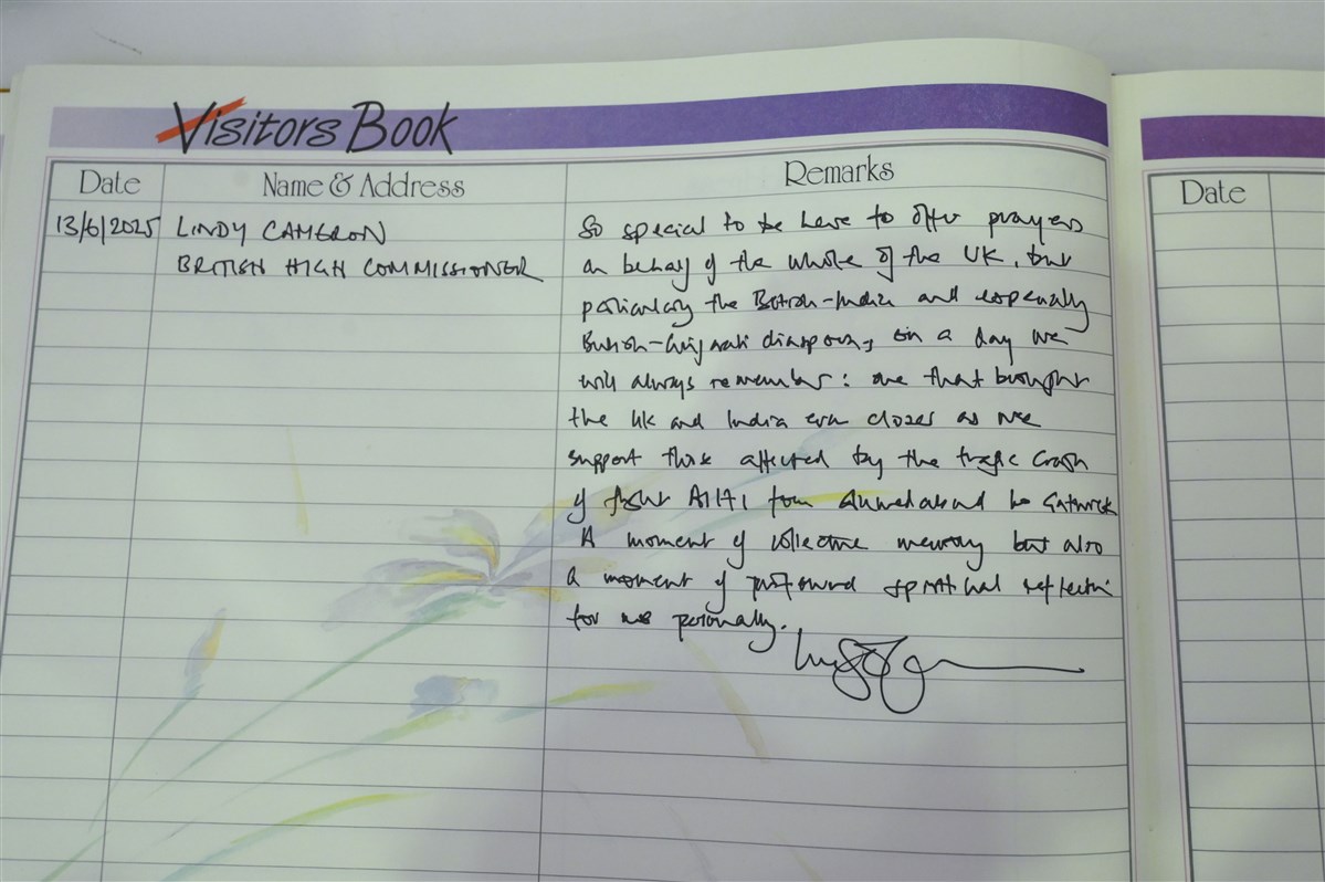 Message from the British High Commissioner recorded in the visitor book
