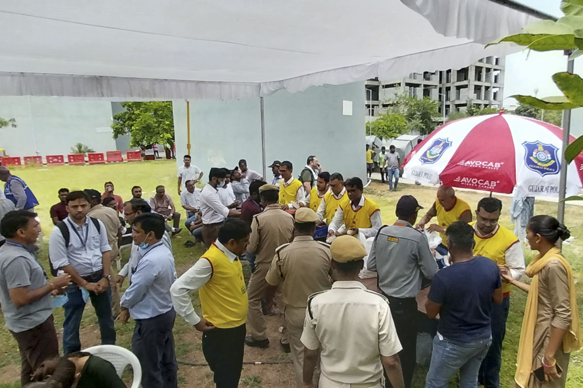 BAPS Volunteers Assist at Plane Crash Site, Ahmedabad