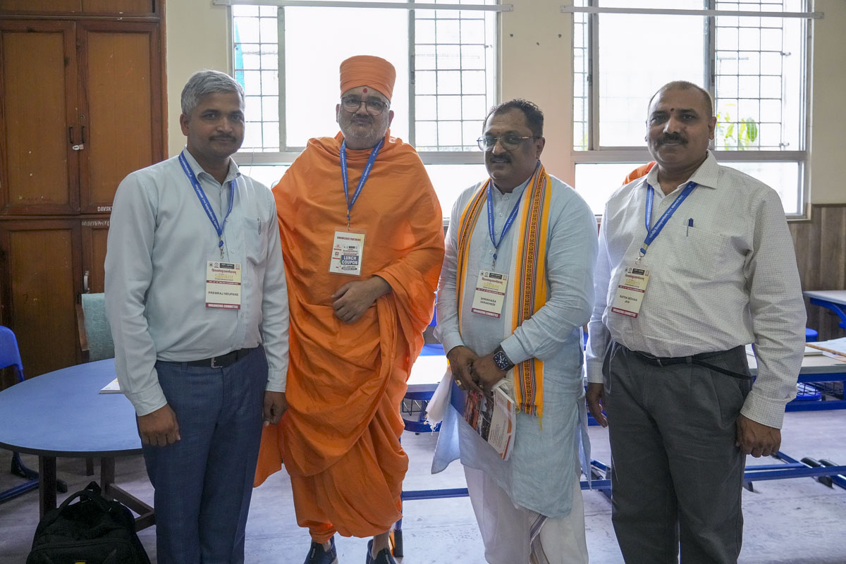 Bhadresh Swami, alongside renowned Sanskrit scholars from across the globe