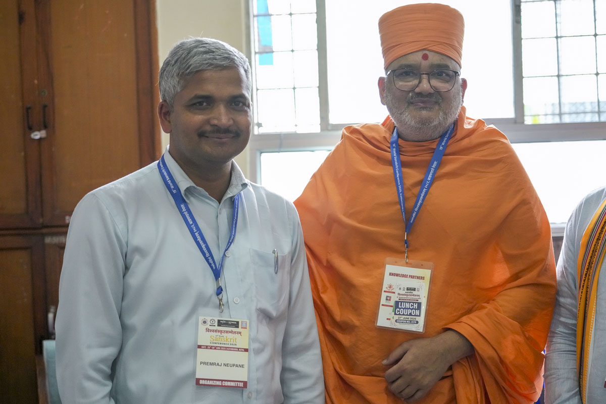 Bhadresh Swami, alongside renowned Sanskrit scholars from across the globe