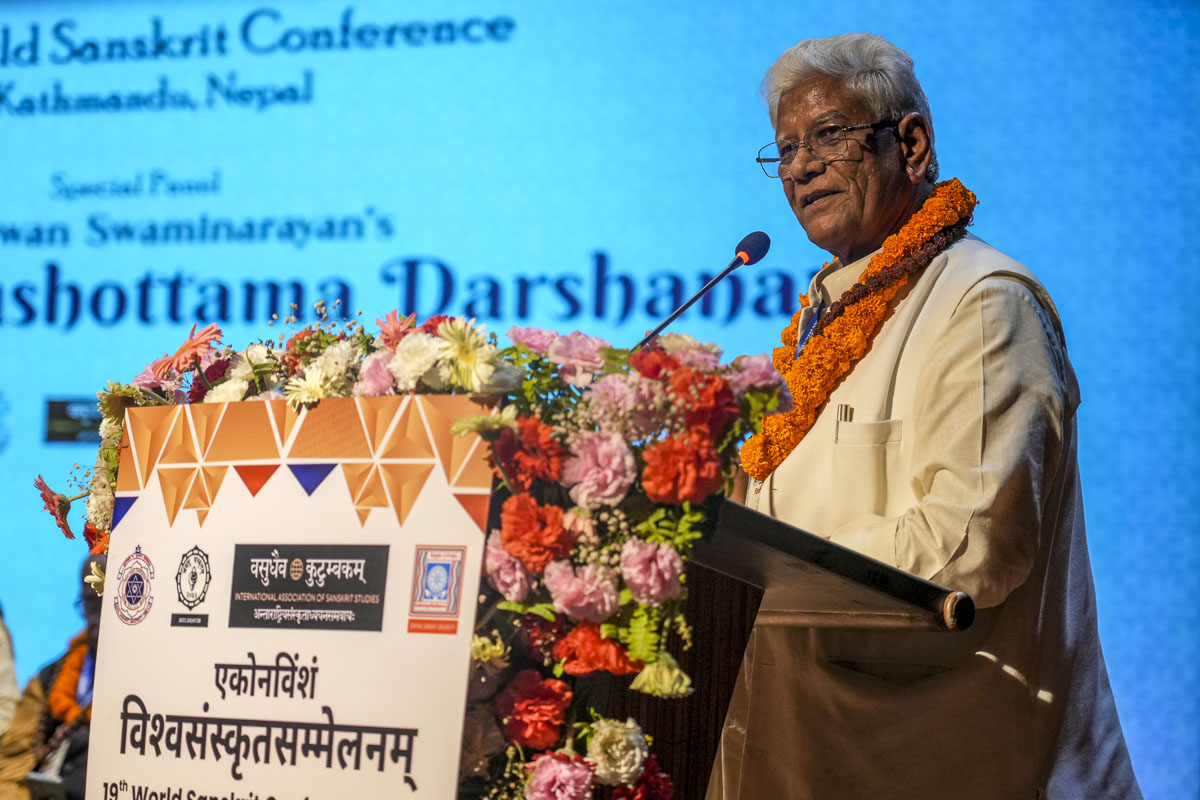 Prof. Ram Sevak Dubey, Vice-Chancellor of Jagadguru Ramanandacharya Rajasthan Sanskrit University, Rajasthan, addresses the special panel on Akshar Purushottam Darshan