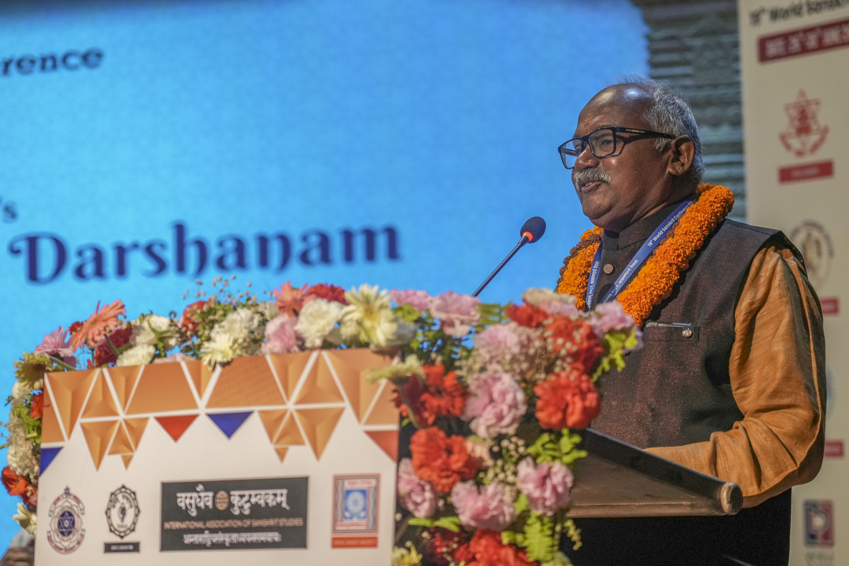 Prof. Vijayakumar C G, Vice-Chancellor of Maharshi Panini Sanskrit & Vedic University, Ujjain, addresses the special panel on Akshar Purushottam Darshan