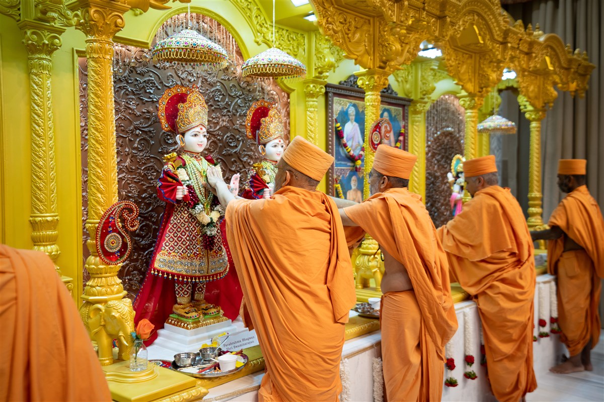 Murti Sthapan Ceremony