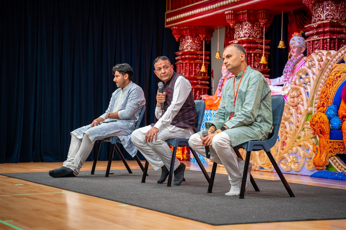 Evening Swagat Sabha