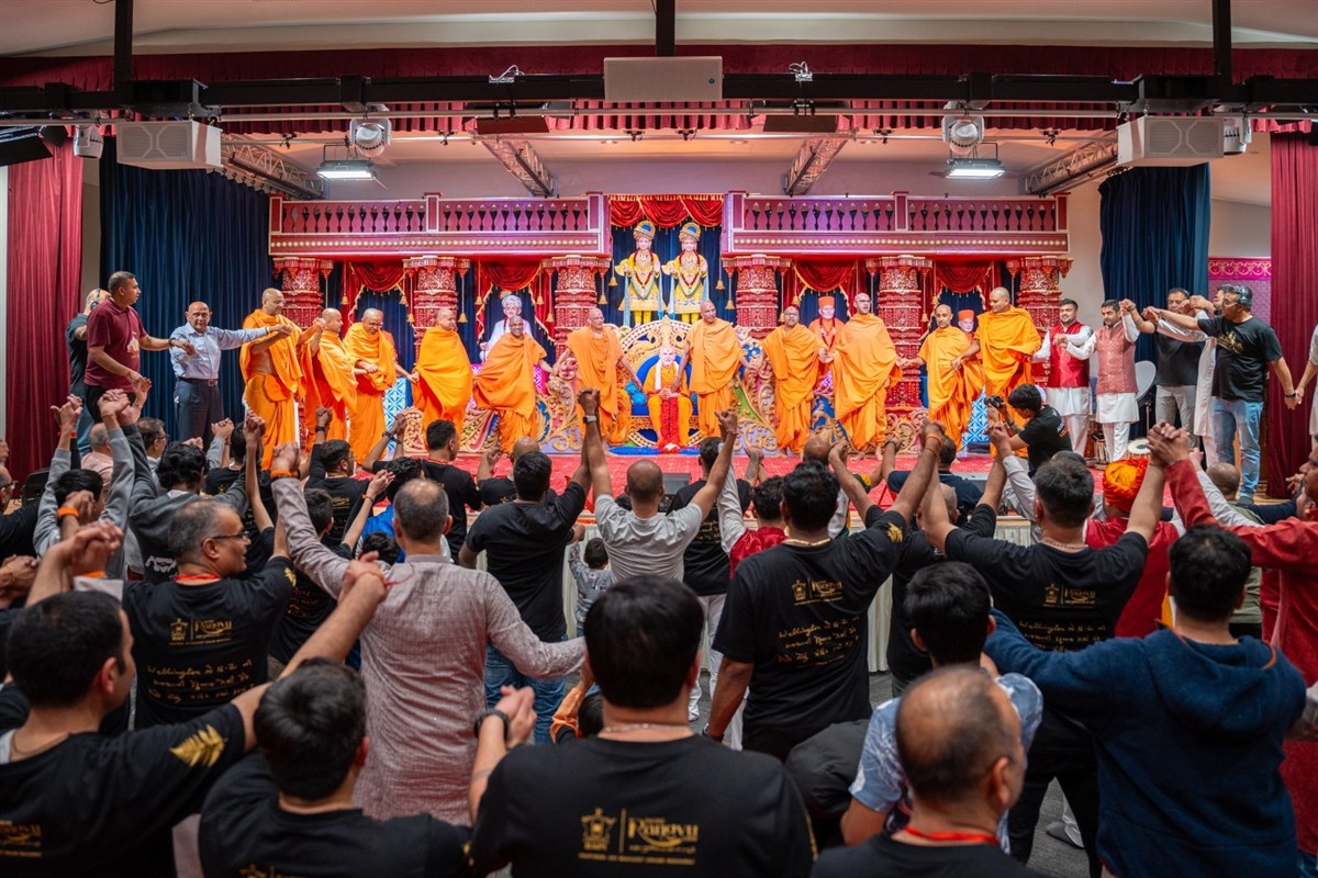 Kirtan Aradhana
