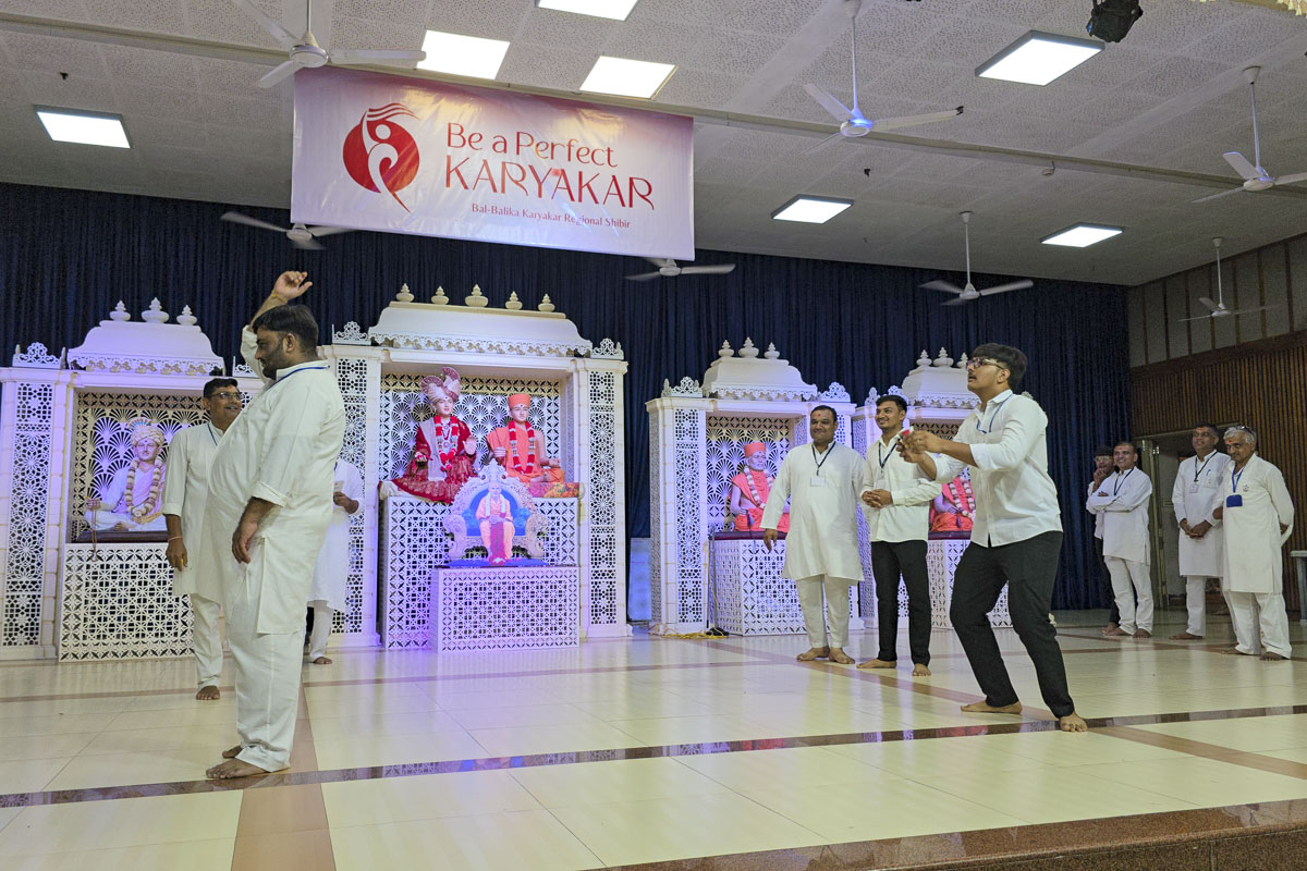 Regional Training Camps for BAPS Bal Activities Volunteers, India