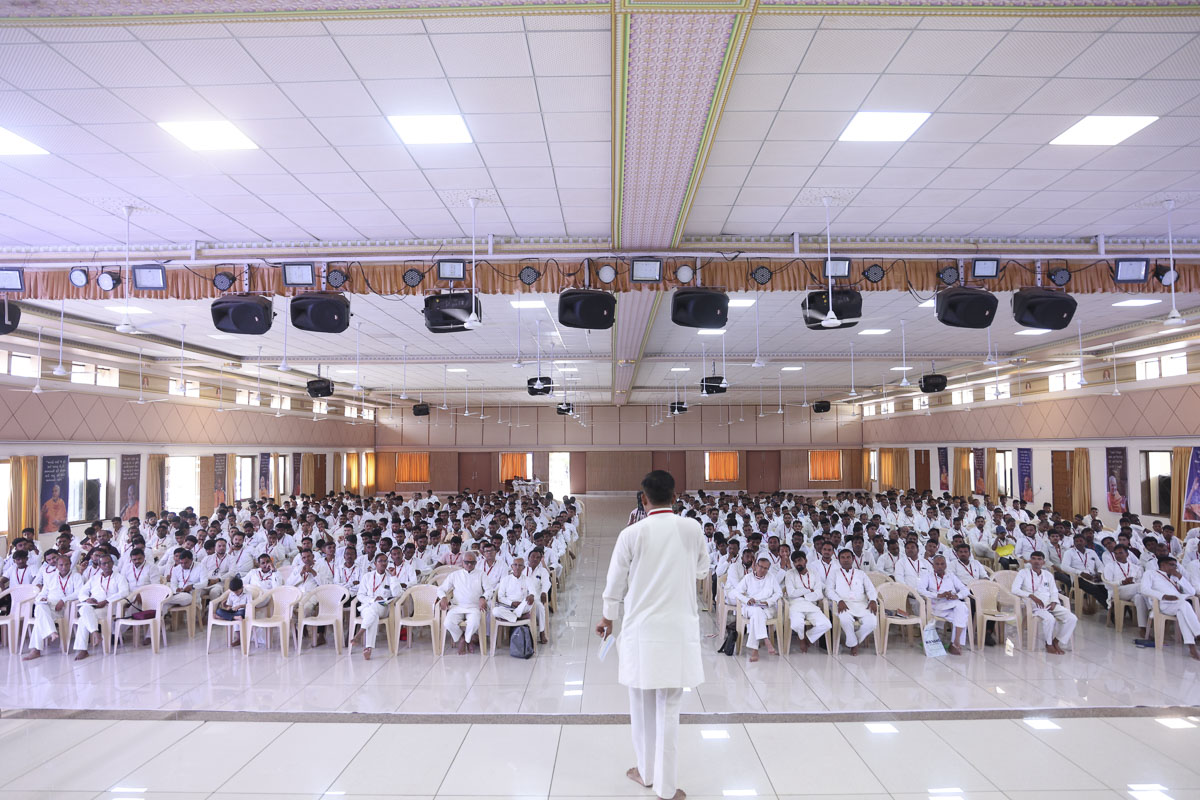 Regional Training Camps for BAPS Bal Activities Volunteers, India