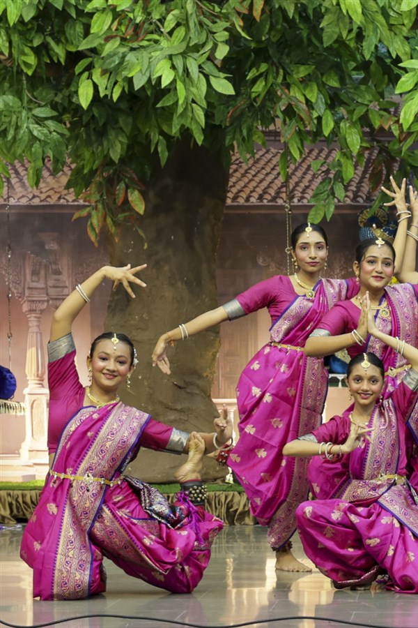 Regional Training Camps for BAPS Balika Activities Volunteers, India