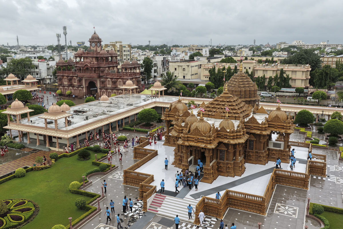 Yuva Shibir 2025: 'Lions of BAPS'