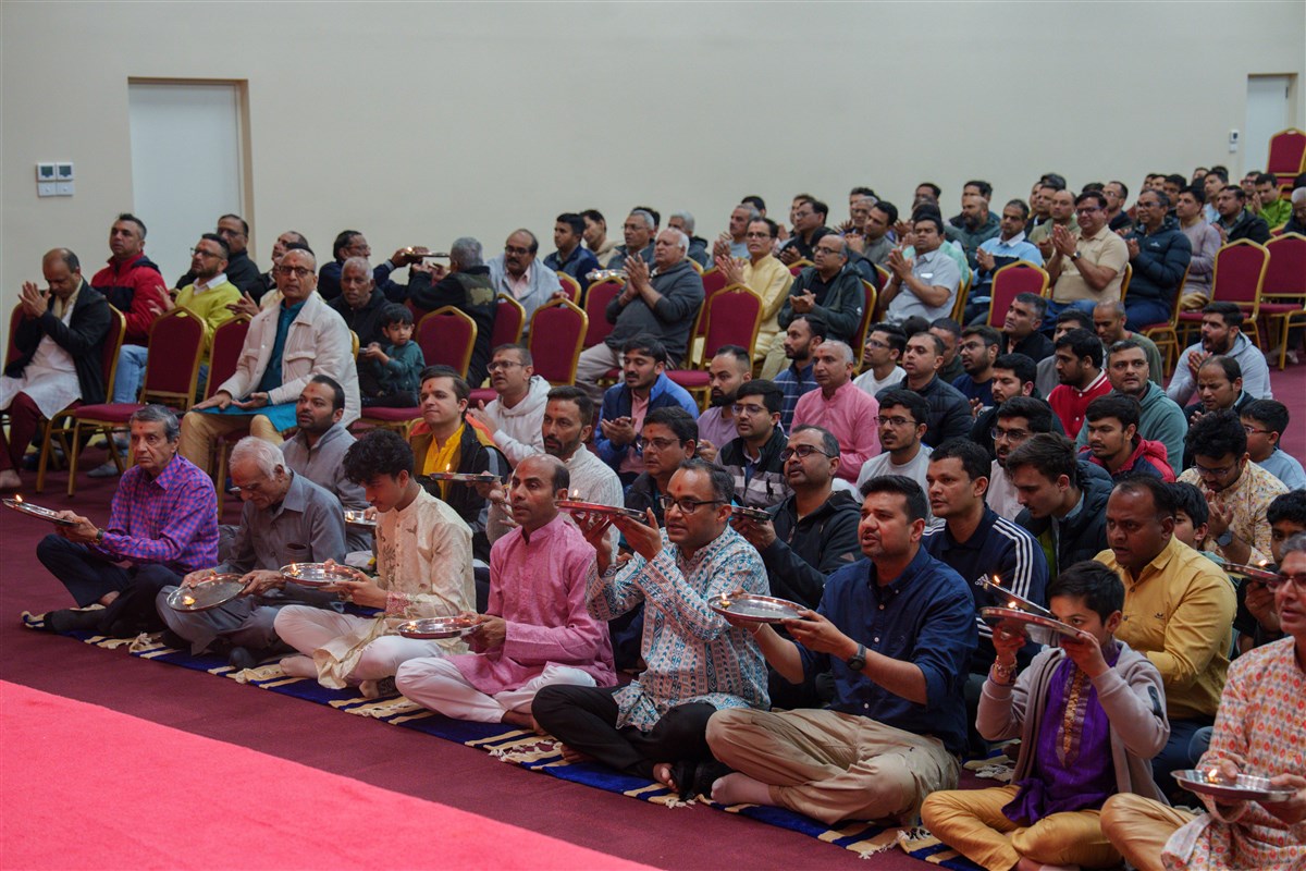 HH Mahant Swami Maharaj’s 92nd Birthday Assembly, Adelaide