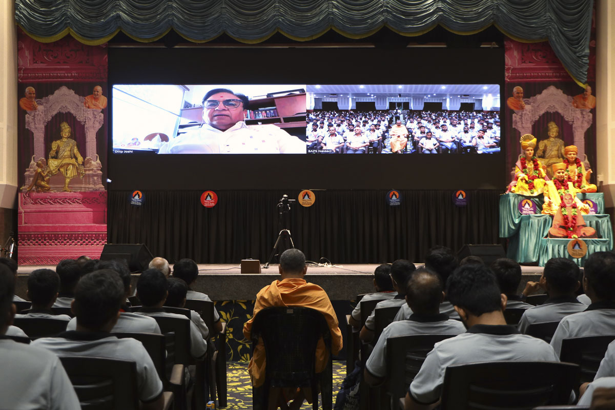 Yuva Shibir 2025: 'My Guru, My Life', Navsari